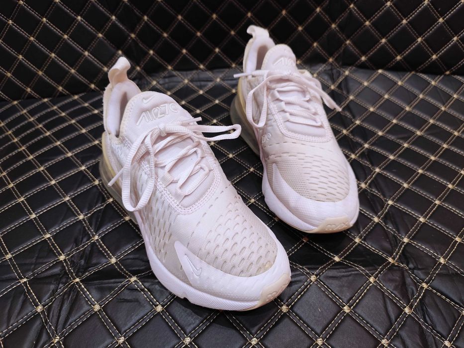 Кроси Nike Air Max 270 - 38 (24см)