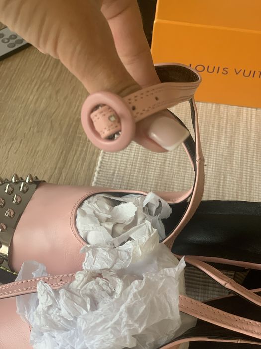 nowe skórzane buty