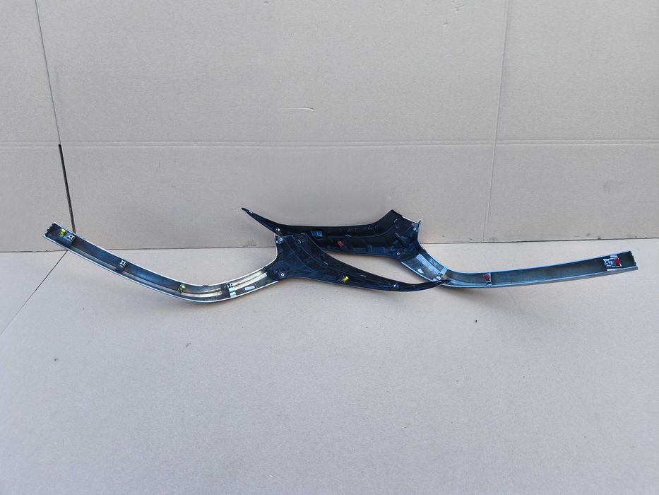 MAZDA 2 III DJ DL 19-23 chrom zderzaka lewy prawy przód idealny