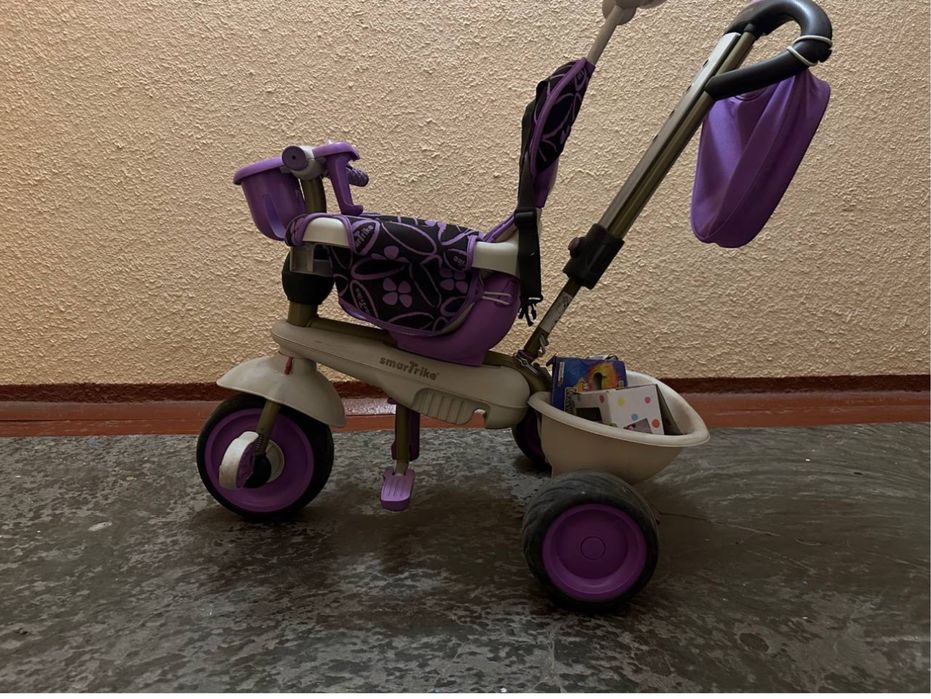 велосипед Smart Trike з батьківською ручкою