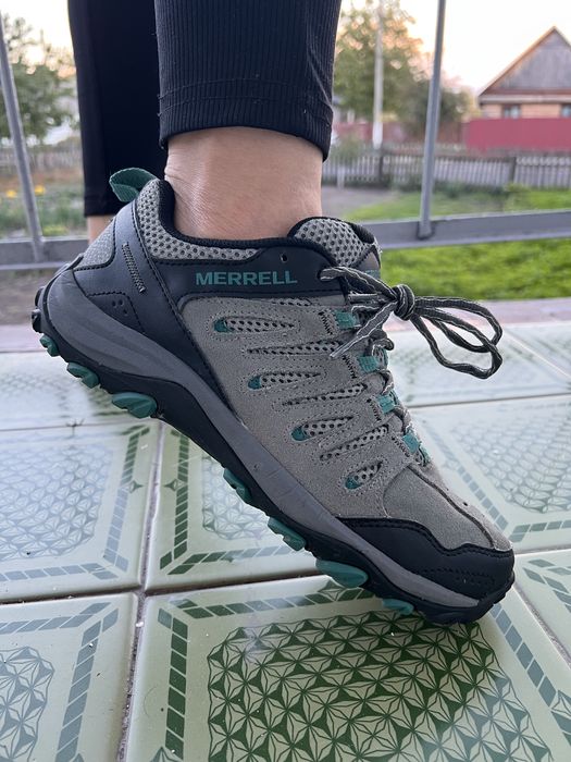 Жіночі кросівки Merrell Crosslander , розмір 40