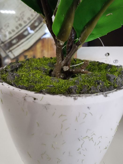 Sztuczne kwiaty w Białej doniczce Dalia różowe jak żywe