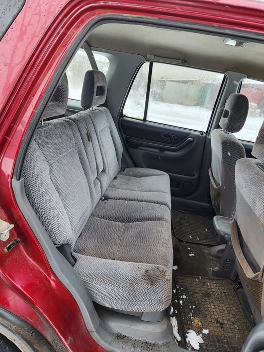 Honda CR-V  2л бен. Мех.