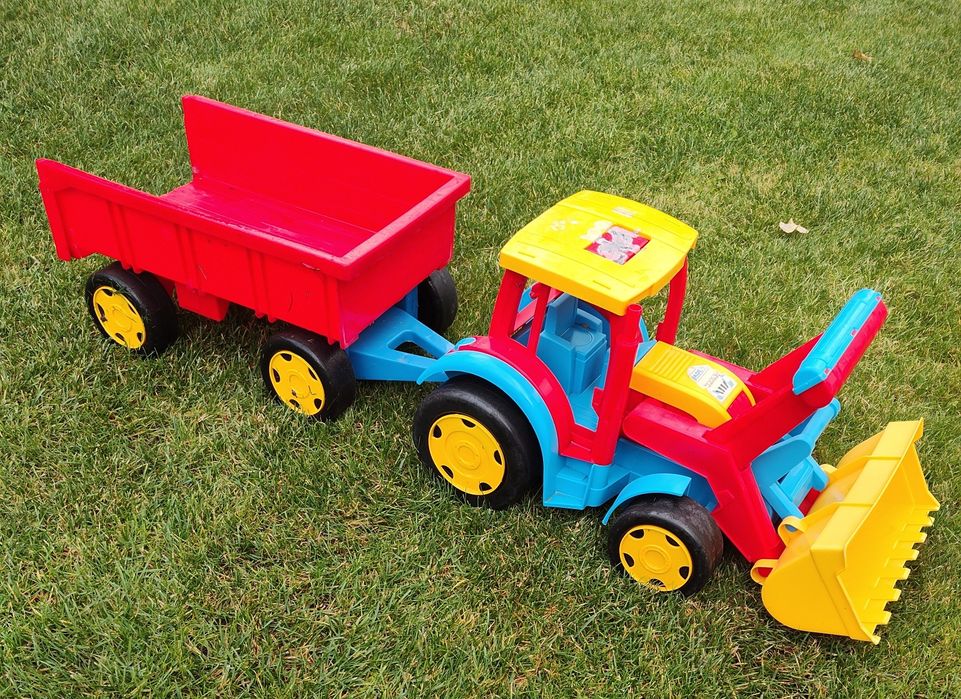 Трактор гігант wader дитяча іграшка