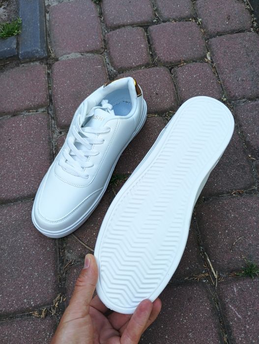 Buty nr 42.. Czytaj opis poniżej ogłoszenia. Nowe