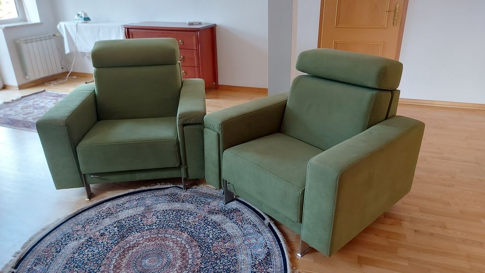 Fotel rozkładany  2 szt,  w dobrym stanie,