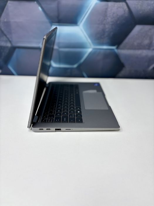 Dell Latitude 5320|13.3" FHD IPS|i5-1145G7|8 GB RAM|SSD 256|Гарантія