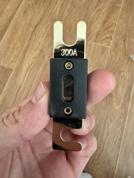 Запобіжник ANL 300А/350А + захистний корпус