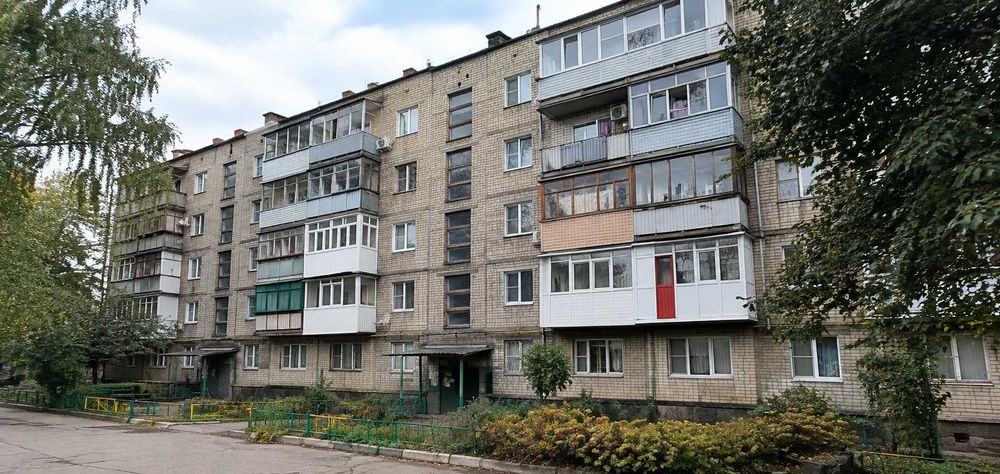 Продаж 2-х кімнатної квартири в Харківській обл., м. Лозова
