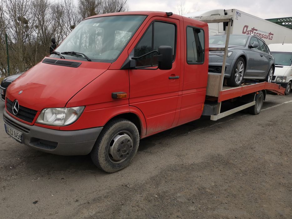 Эвакуатор Sprinter 616 cdi extra long