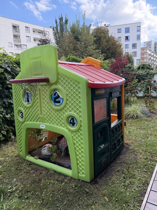 Domek Little Tikes