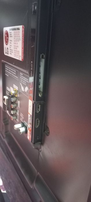 Телевізор lg  47