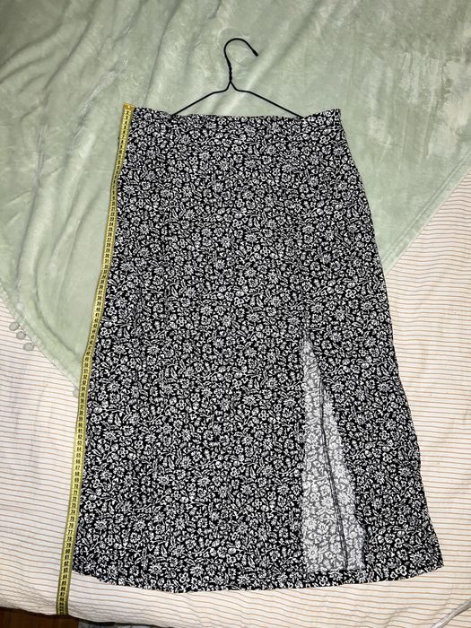 Спідниця довга. Розмір EUR42