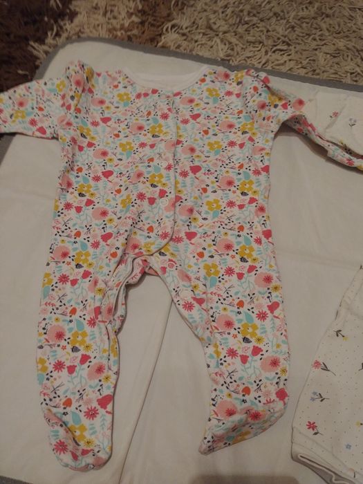 Wyprawka dla wcześniaka dziewczynka 46/50