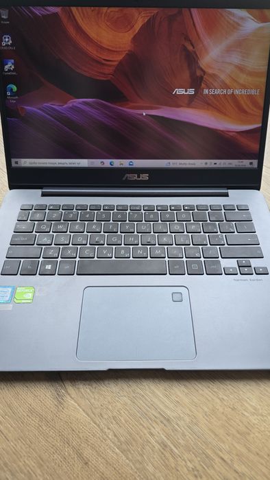 Asus ZenBook UX430