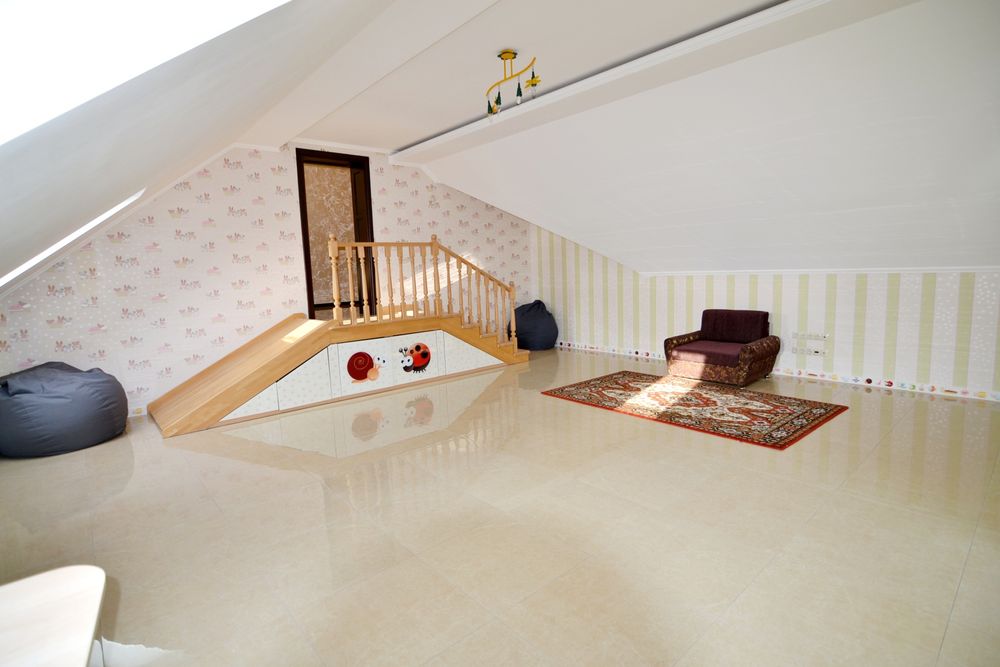 Здам будинок, без %, 380 м², Осокорки, Славутич, КМ Золоче, Вишеньки