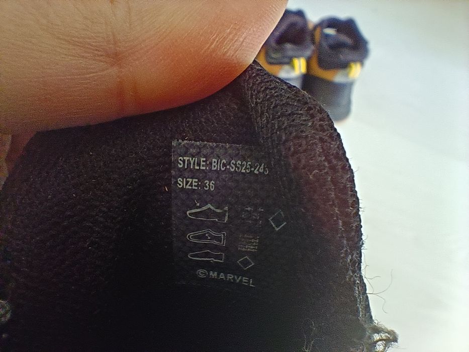 Zestaw 3 par butów buty adidas trapery sneakersy 36 37