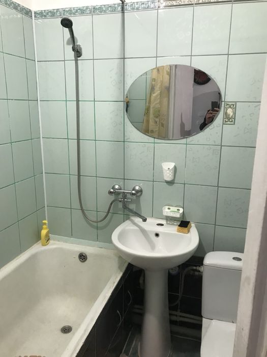 Подобово квартира район зелені, біля атб та 555