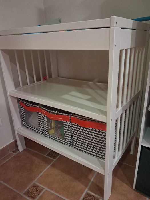 Fraldario ikea  -  movel apoio bebes e crianças