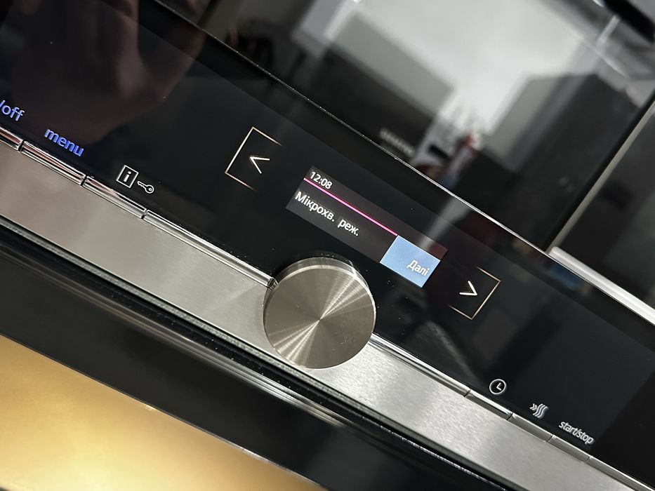 Духова шафа з мікрохвильовкою Siemens HM633GNS1/69