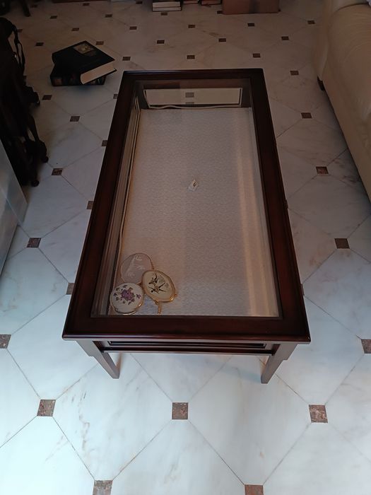 Mesa de apoio para sala
