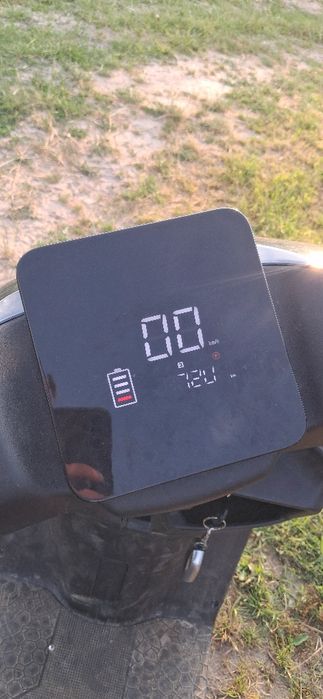 Электроскутер Maxxter LUMINA 1500кв
