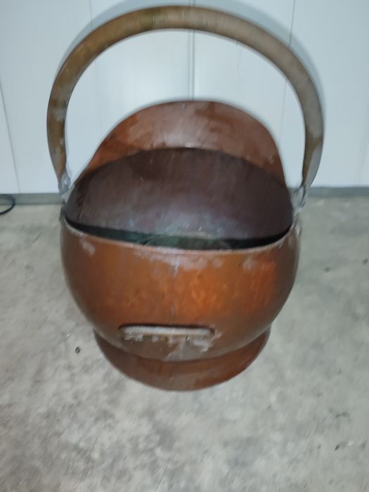 Balde para lenha em cobre