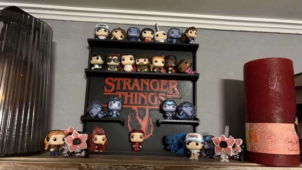 Продам всю колекцію Дивні дива, Stranger Things, Вілл (Уілл), фігурки кіндер