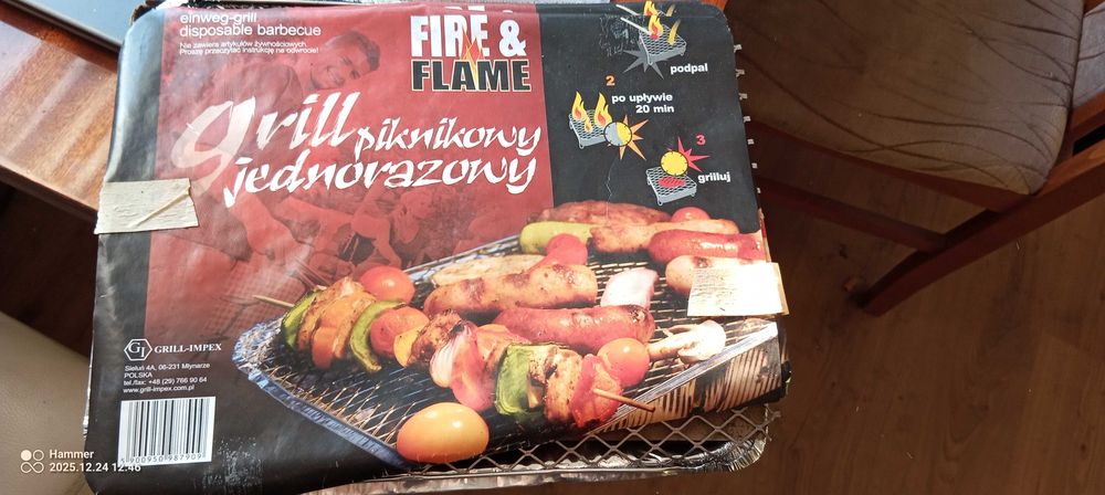 nowy grill piknikowy jednorazowy z węglem  Fire & Flame