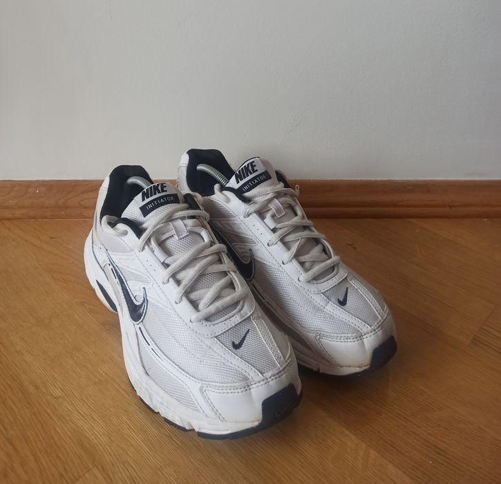 Чоловічі Кросівки Nike INITIATOR Оригінал Розмір 42-26,5см