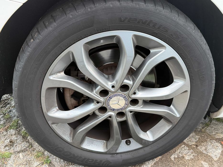 Mercedes C200 - Bom estado, fiável, boas prestações nos consumos e conforto - 15.500€ — photo 5