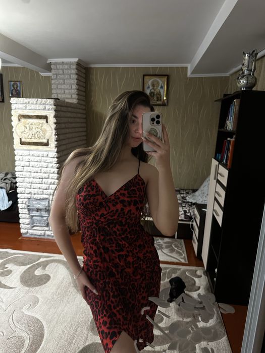 Легка леопардова сукня