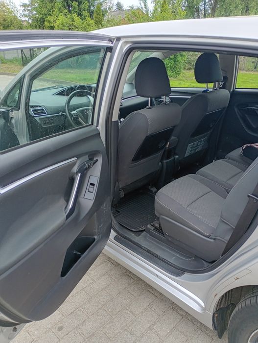Toyota verso 2.0 d d4d