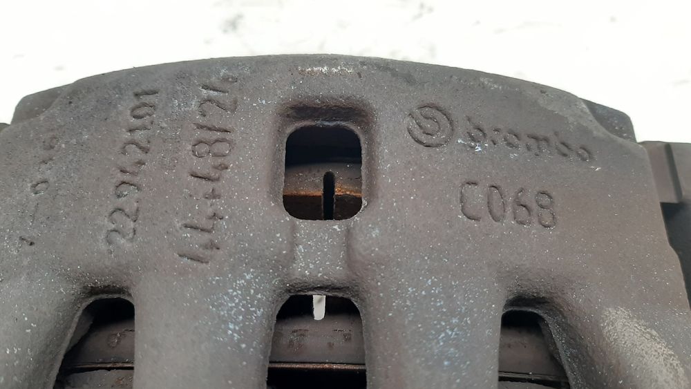 Pinça travão / maxila de travão frente direita CITROËN Jumper Furgão