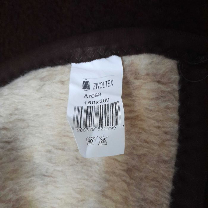 Śliczny dwustronny gruby koc "Arosa"stan idealny