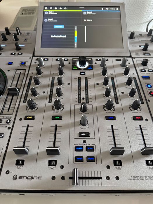 DENON PRIME 4+ plus DJ standalone