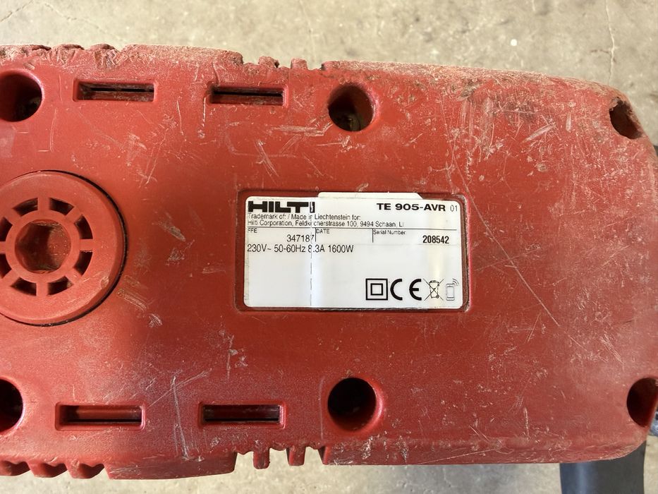 Відбійний молоток Hilti