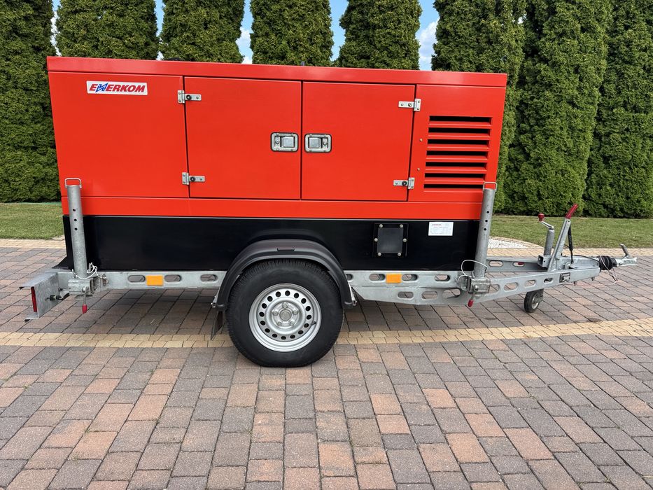 Agregat prądotwórczy 32 kVA IVECO AIFO – tylko 53 mth! Stan idealny, jak NOWY, przyczepa