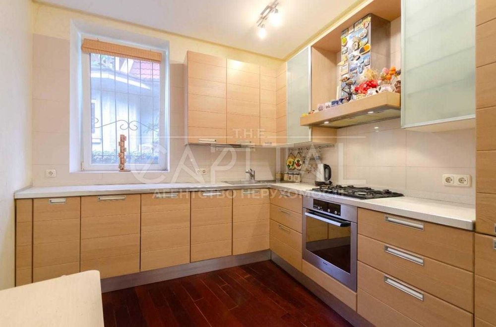 Просторий будинок в оренду 416 м2 Печерський р-н вул Дмитра Дорошенка