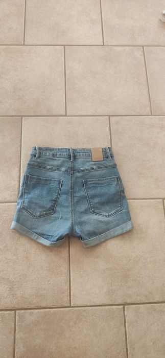 Calções Stradivarius