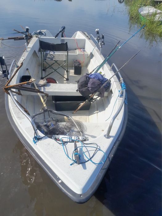 Lódka wedkarsko rekreacyjna 4.70