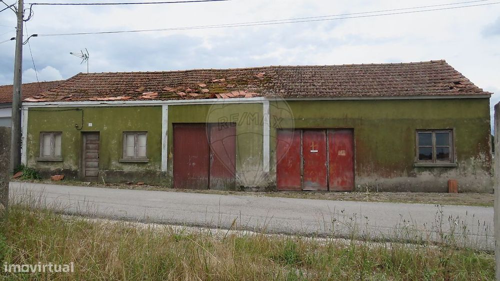 Moradia T3 para venda — Carriço, Leiria