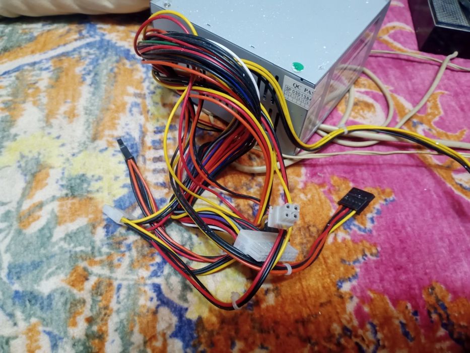 Блок живлення компютера