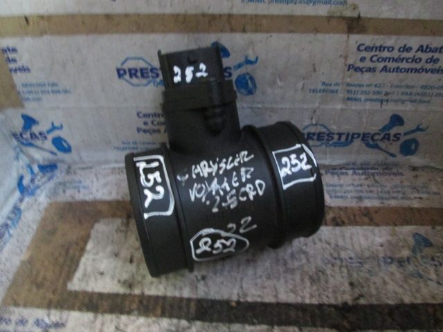 Massa De Ar 0281002451 05293155AB CHRYSLER VOYAGER 2002 25CRD BOSCH CHRYSLER GRAND VOYAGER 4 FASE 2 LONG 2006 2.8CRD 150CV 5P PRETO