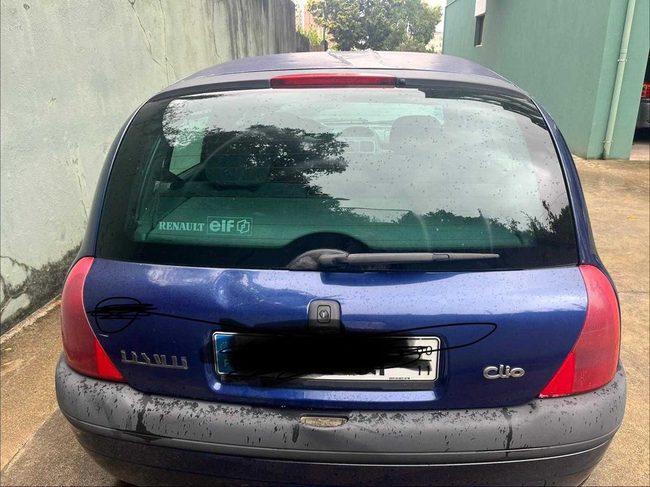 Renault Clio econômico