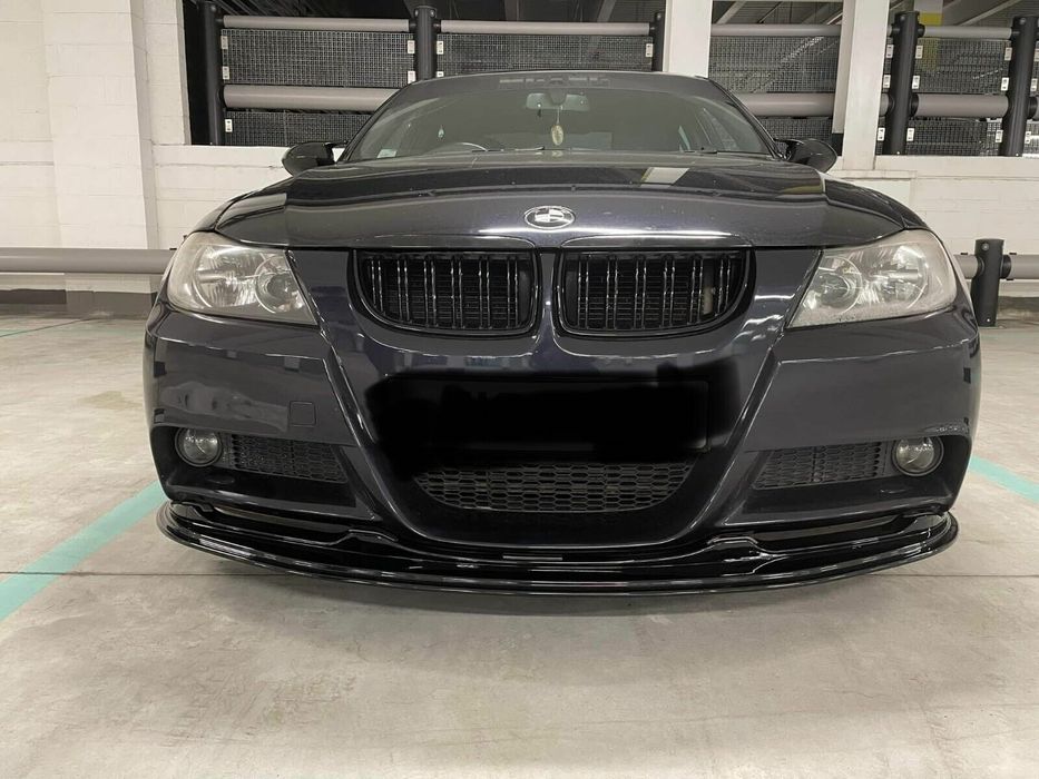 Nerki Grill Nakładki BMW E90 E91 przedlift 05/08 Czarny połysk