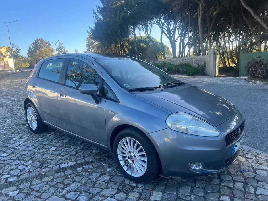Fiat Grande Punto 1.3 Multijet (Apenas 1 Dono) - A circular diariamente — photo 3