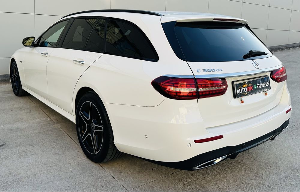 Mercedes E300de AMG Pack Night 2021