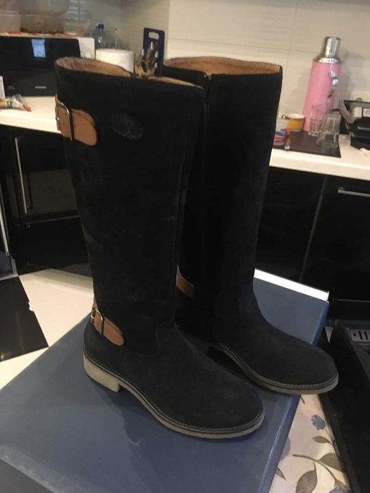 продам чоботи жін замша Португалия розм 39