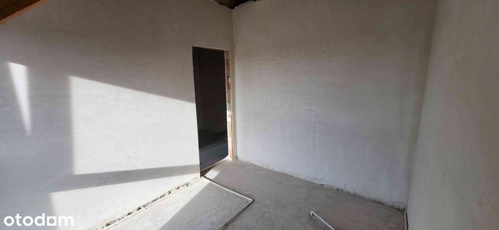 Nowoczesny dom w zabudowie bliźniaczej 115m² z pompą ciepła